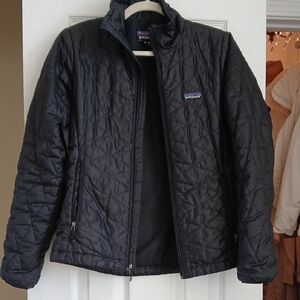 Patagonia Women's Dark Quilted Puffer Jacket